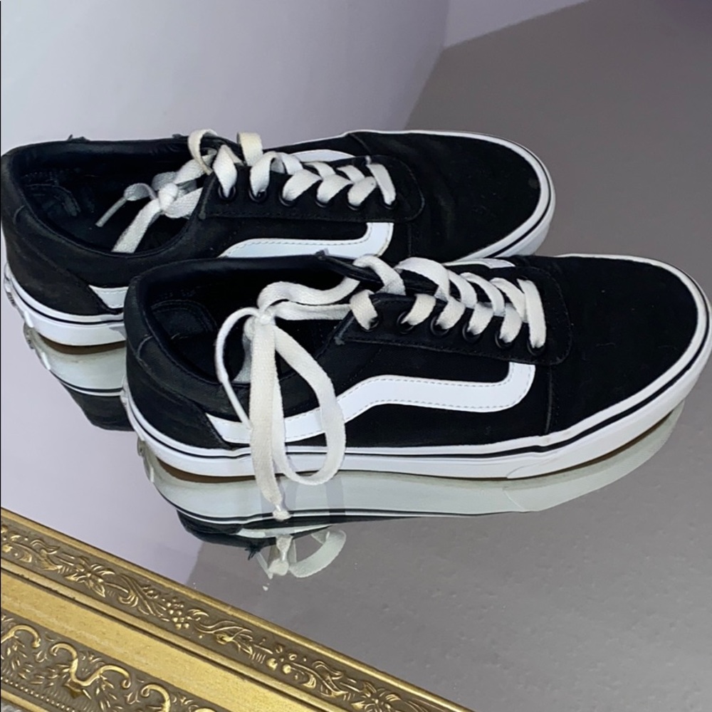 Black Vans Sneakers